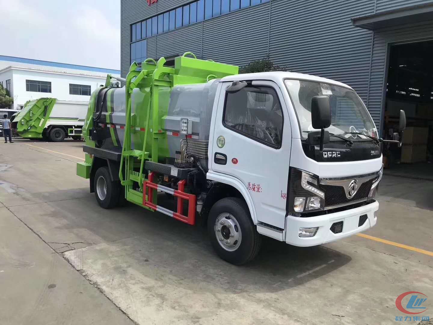 國六東風福瑞卡餐廚垃圾車