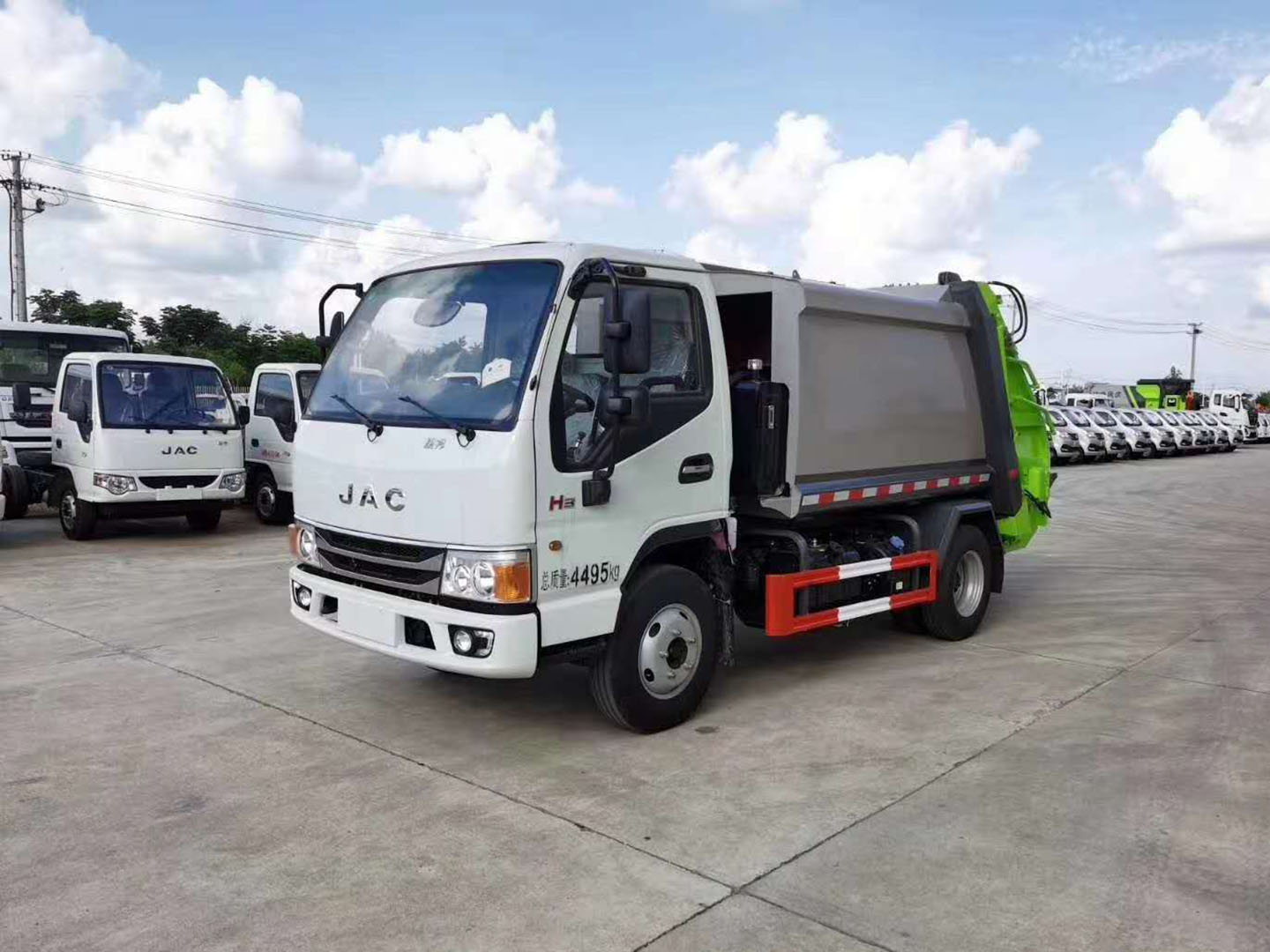 國(guó)六江淮藍(lán)牌3噸壓縮垃圾車
