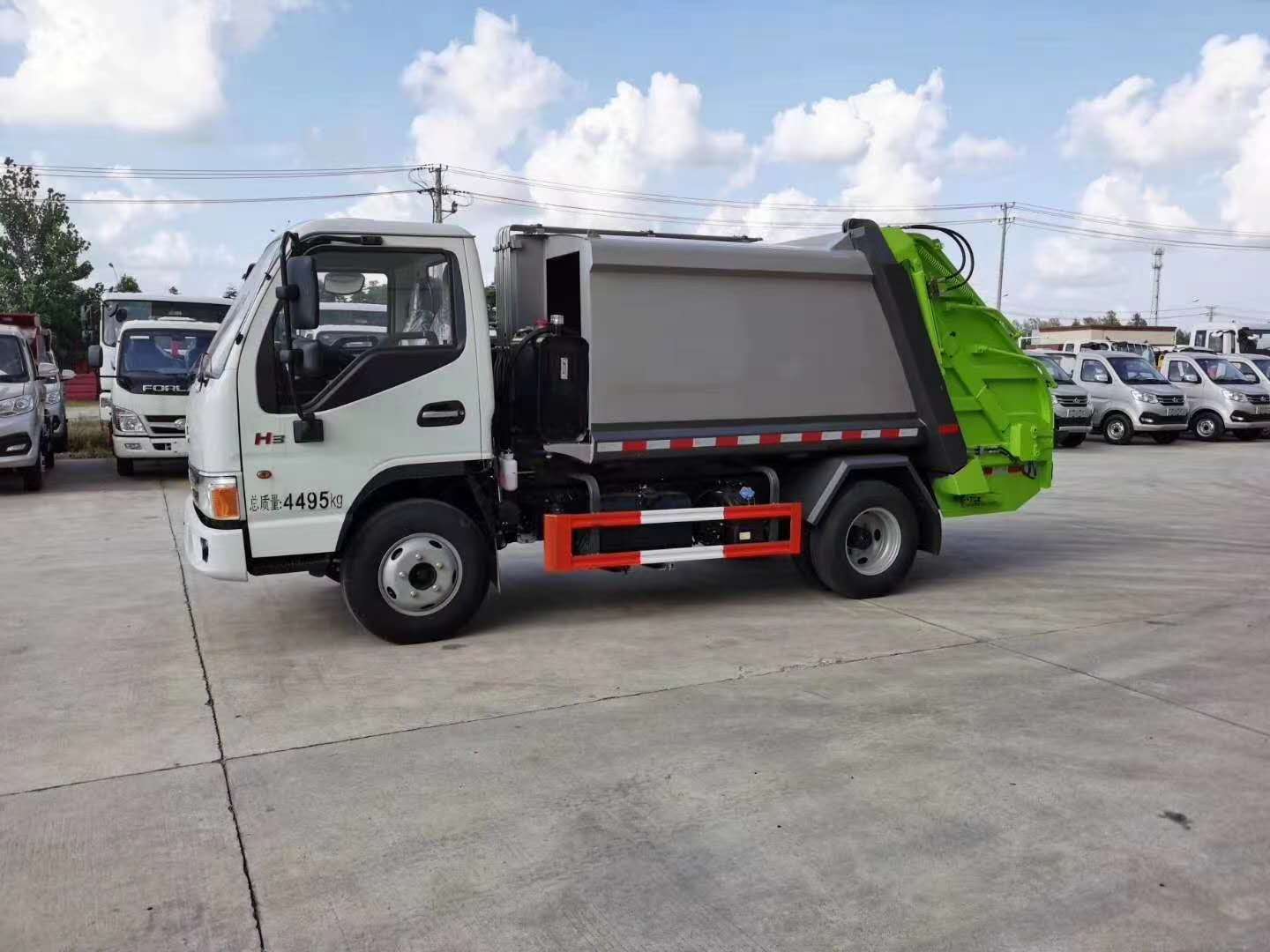 國(guó)六江淮藍(lán)牌3噸壓縮垃圾車